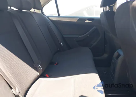 2016 Volkswagen Jetta 1.4T Se z USA, uszkodzony, nr VIN 3VWD67AJ3GM320658